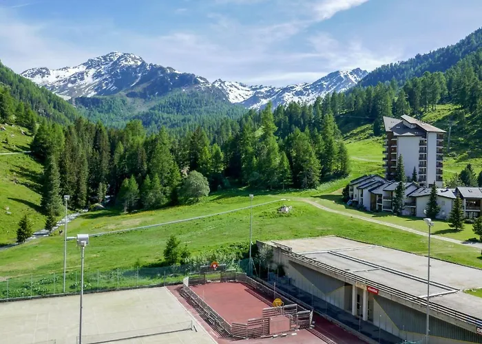 Mont-fort-4 By Interhome ジヴィウ